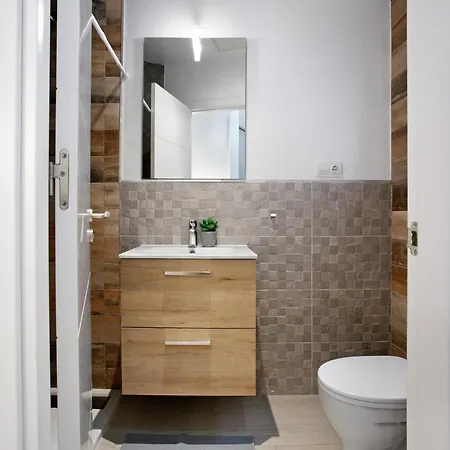 Casa Reni شقة *